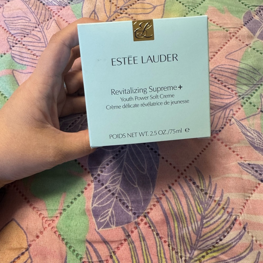 Estée Lauder - Revitalizing Supreme+ Youth Power Soft Cream - BNIB